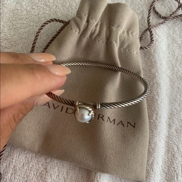 David Yurman pearl bracelet - Picture 2 of 3